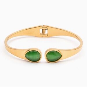 Gold Tone Stainless Steel Cat Eye Hinged Bangle Bracelet Green Stone NIP